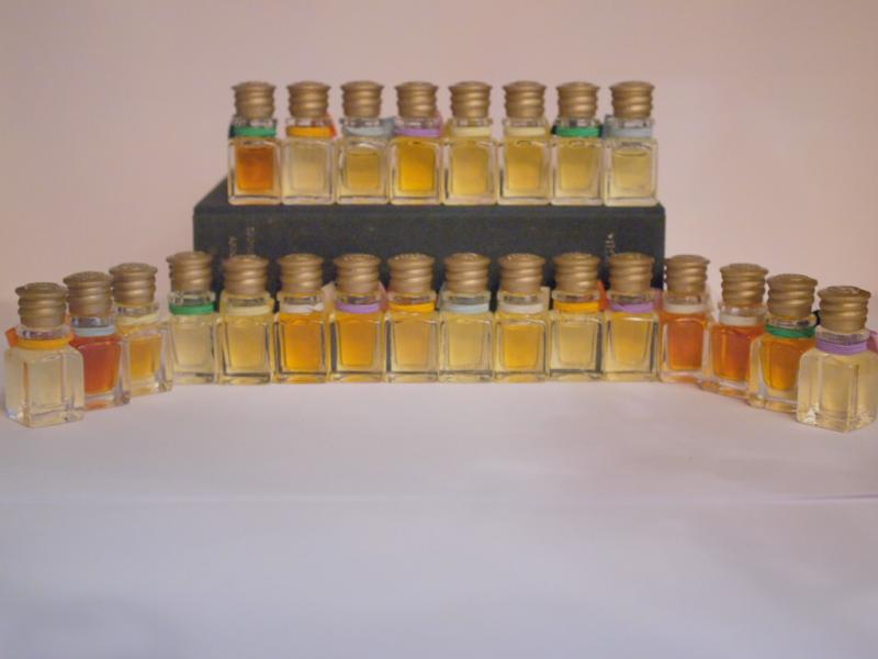 BORSARI 1870香水瓶、ミニチュア香水ボトル、ミニガラスボトル、サンプルガラス瓶　LCC 0571（6）