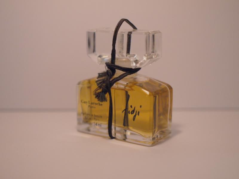 Guy Laroche/FIDJI香水瓶、ミニチュア香水ボトル、ミニガラスボトル、サンプルガラス瓶　LCC 0591（2）