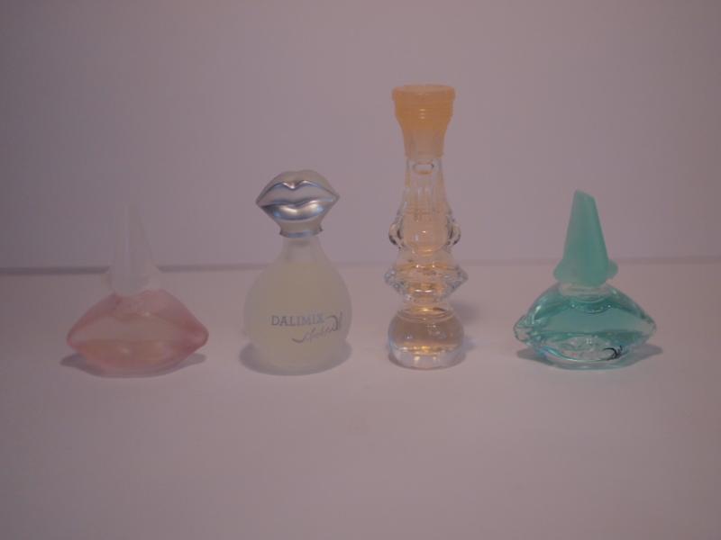 DALI COLLECTION香水瓶、ミニチュア香水ボトル、ミニガラスボトル、サンプルガラス瓶　LCC 0602（4）