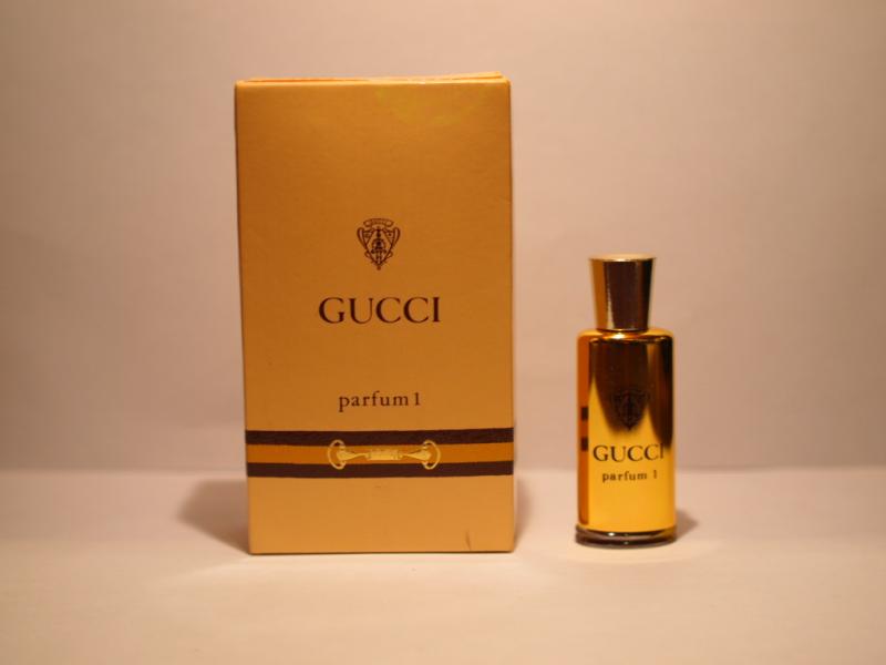 GUCCI/parfum 1香水瓶、ミニチュア香水ボトル、ミニガラスボトル、サンプルガラス瓶　LCC 0609（1）