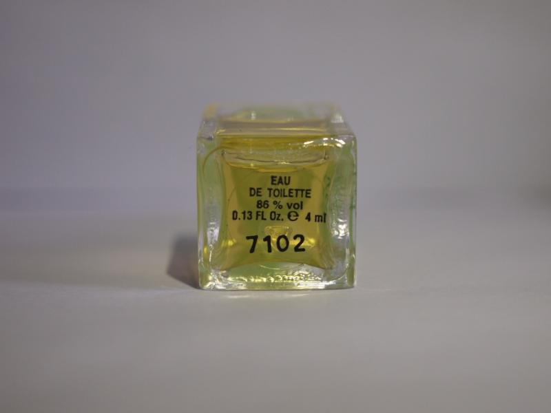 PIERRE BALMAIN/Vent Vert香水瓶、ミニチュア香水ボトル、ミニガラスボトル、サンプルガラス瓶 LCC 0620(4)