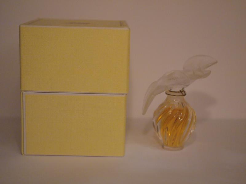 NINA RICCI/L'Air de Temps香水瓶、ミニチュア香水ボトル、ミニガラスボトル、サンプルガラス瓶　LCC 0631（4）