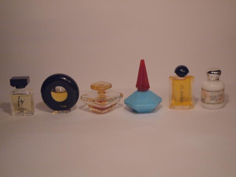 香水瓶、ミニチュア香水ボトル、ミニガラスボトル、サンプルガラス瓶　LCC 0635（4）