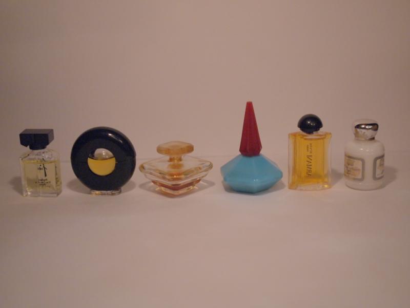香水瓶、ミニチュア香水ボトル、ミニガラスボトル、サンプルガラス瓶　LCC 0635（5）