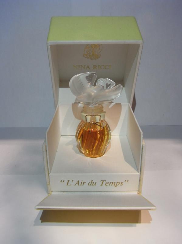 French glass perfume bottle（箱付）