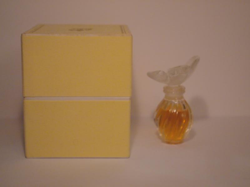 NINA RICCI/L'Air de Temps香水瓶、ミニチュア香水ボトル、ミニガラスボトル、サンプルガラス瓶　LCC 0652（3）