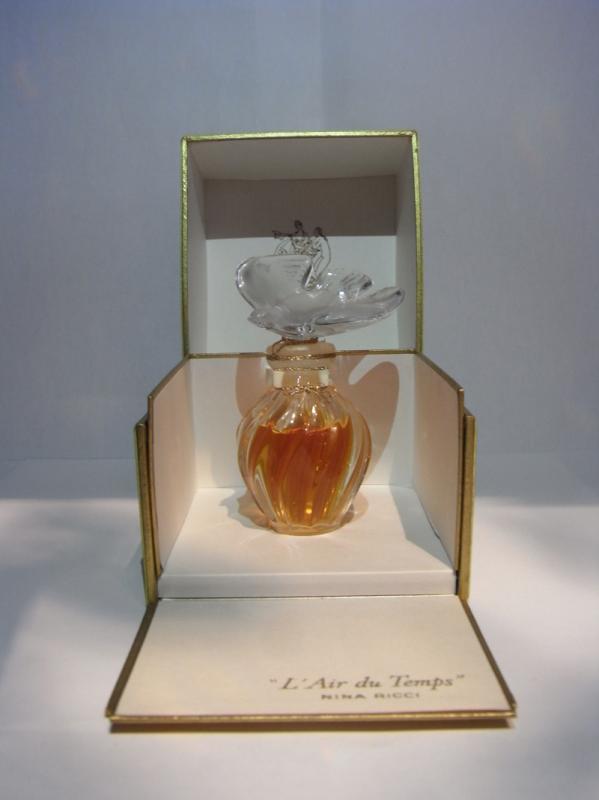 French glass perfume bottle（箱付）