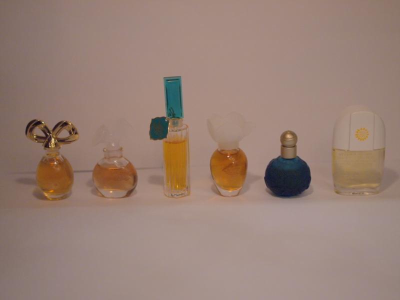 香水瓶、ミニチュア香水ボトル、ミニガラスボトル、サンプルガラス瓶　LCC 0658（4）