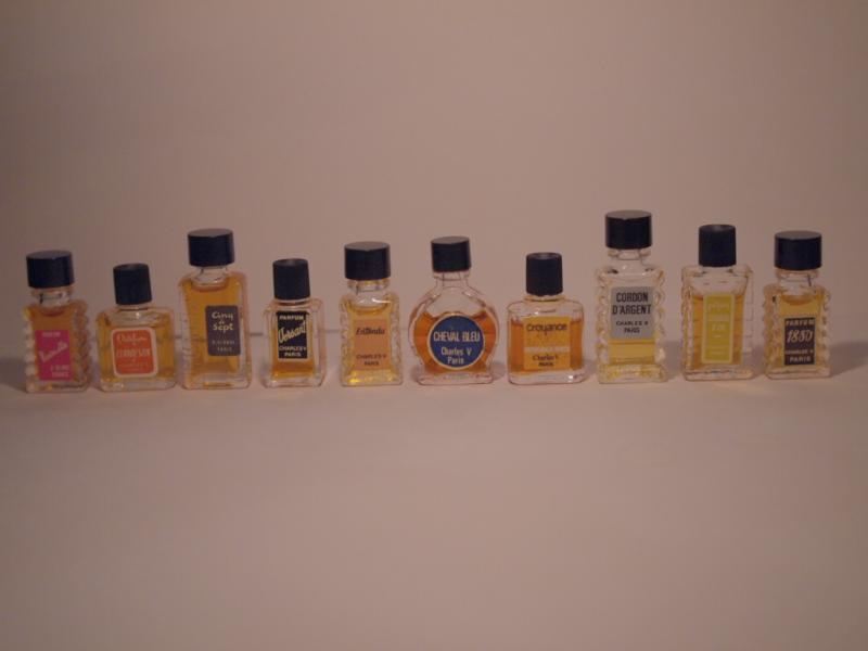 Les Grands Parfums de France香水瓶、ミニチュア香水ボトル、ミニガラスボトル、サンプルガラス瓶　LCC 0660（4）