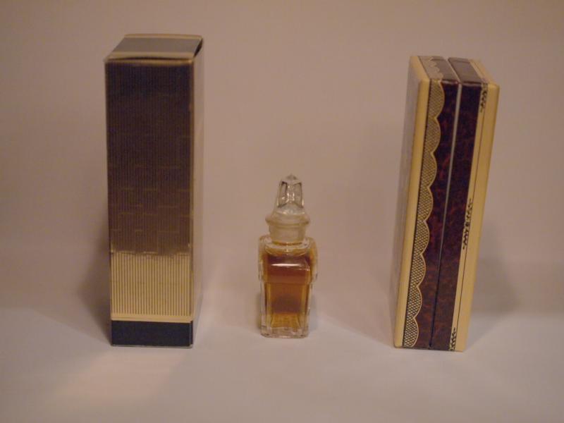 GUERLAIN/MITSOUKO香水瓶、ミニチュア香水ボトル、ミニガラスボトル、サンプルガラス瓶　LCC 0661（2）