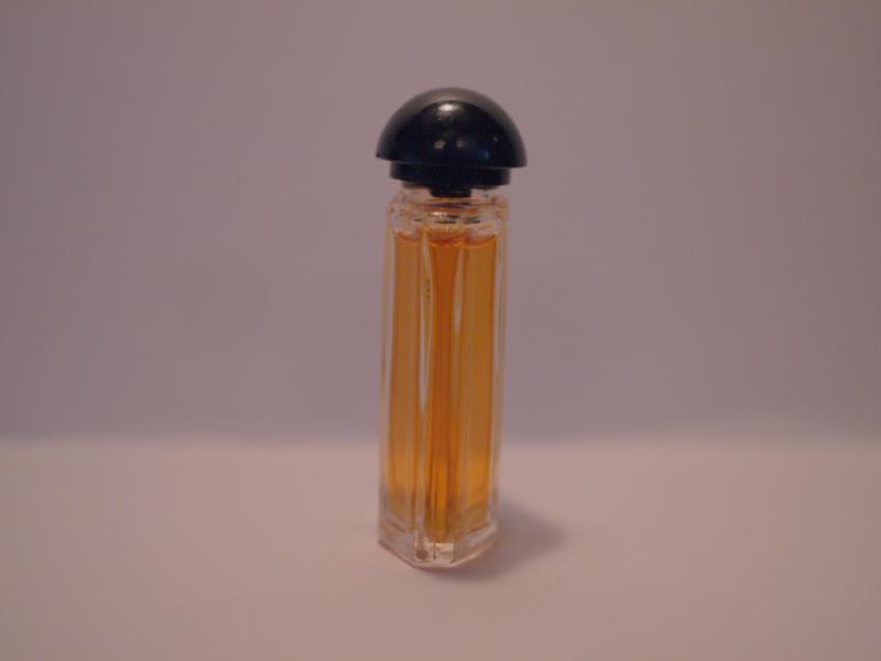 GIORGIO ARMANI/ARMANI香水瓶、ミニチュア香水ボトル、ミニガラスボトル、サンプルガラス瓶　LCC 0738（3）