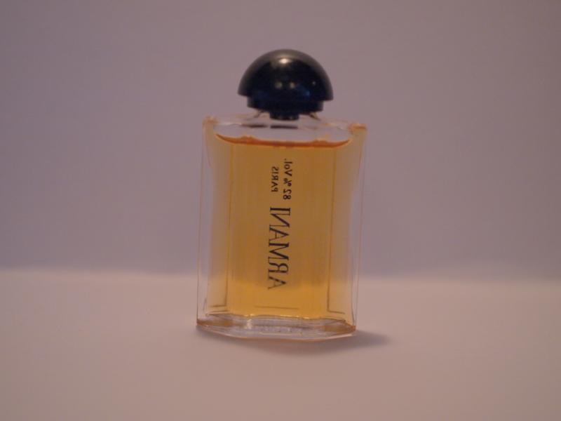 GIORGIO ARMANI/ARMANI香水瓶、ミニチュア香水ボトル、ミニガラスボトル、サンプルガラス瓶　LCC 0738（4）