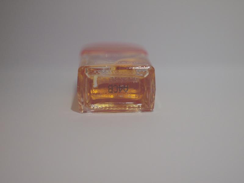 Elizabeth Arden/Red Door香水瓶、ミニチュア香水ボトル、ミニガラスボトル、香水ガラス瓶 LCC 0760(5)