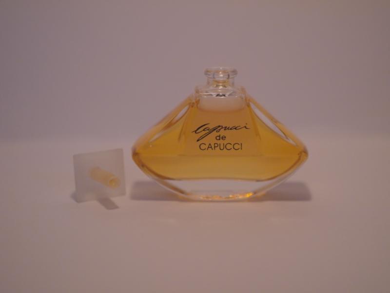 Roberto Capucci/Capucci de Capucci香水瓶、ミニチュア香水ボトル、ミニガラスボトル、サンプルガラス瓶　LCC 0767（6）