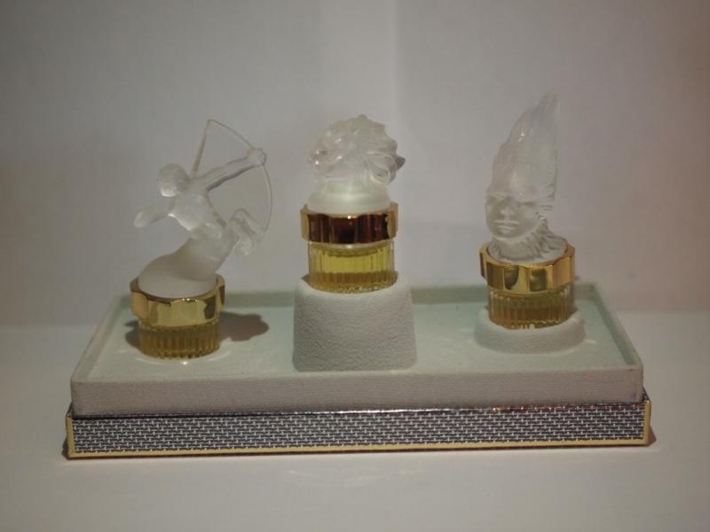 French glass perfume bottle SET(ケース付き)