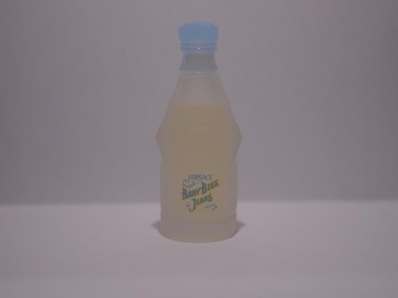 VERSACE/BABY BLUE JEANS香水瓶、ミニチュア香水ボトル、ミニガラスボトル、サンプルガラス瓶　LCC 0861（2）