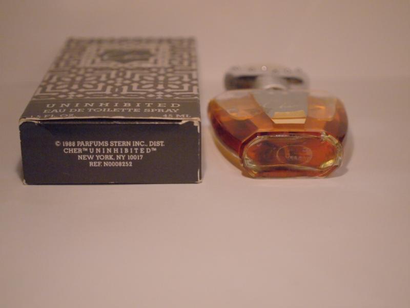 Cher/Uninhibited香水瓶、ミニチュア香水ボトル、ミニガラスボトル、香水ガラス瓶 LCC 0896(4)