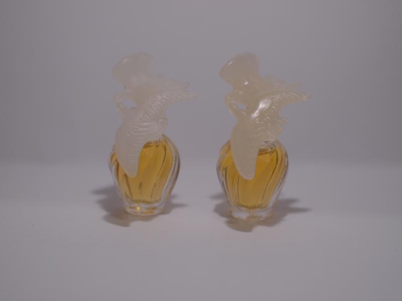 French glass perfume bottle(2点あり!)
