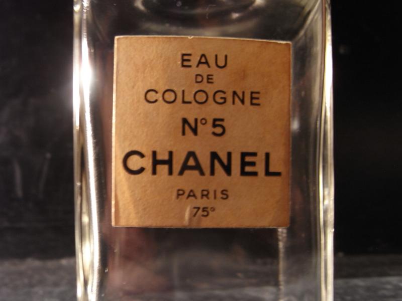 CHANEL N°5 香水瓶、ミニチュア香水ボトル、ミニガラスボトル、香水ガラス瓶　LCM 4548（4）