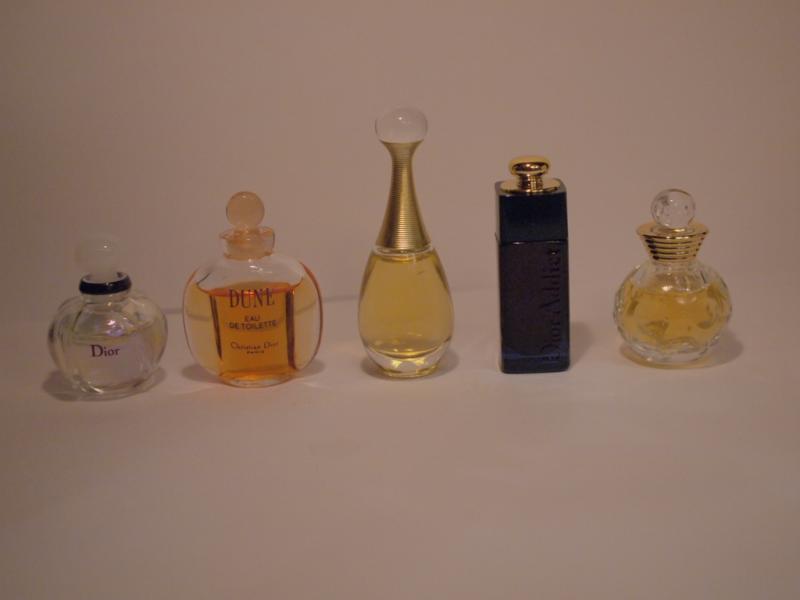 Dior香水瓶、ミニチュア香水ボトル、ミニガラスボトル、香水ガラス瓶　LCM 4554（3）