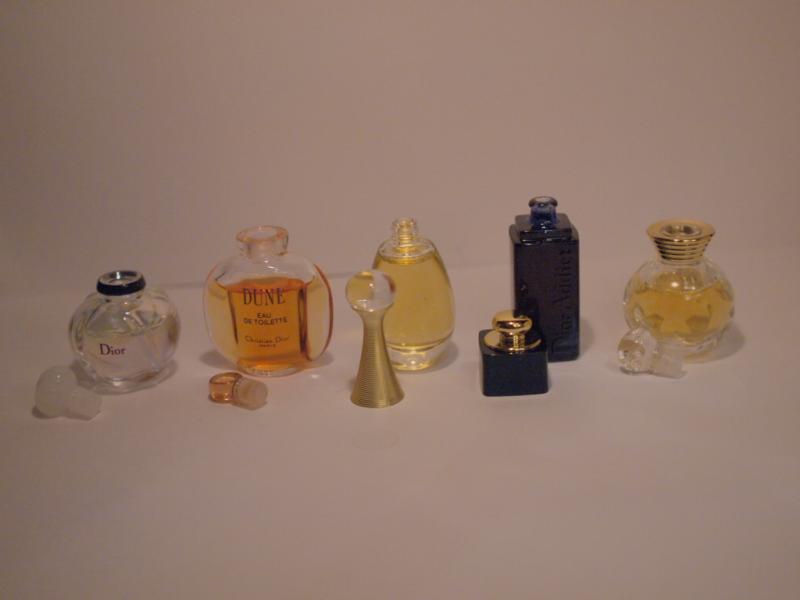 Dior香水瓶、ミニチュア香水ボトル、ミニガラスボトル、香水ガラス瓶　LCM 4554（6）