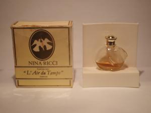 French glass perfume bottle（箱付き）