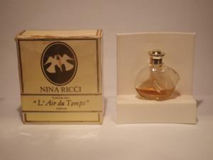 French glass perfume bottle（箱付き）