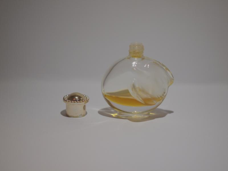 NINA RICCI/L’Air de Temps香水瓶、ミニチュア香水ボトル、ミニガラスボトル、サンプルガラス瓶　LCM 4607（5）