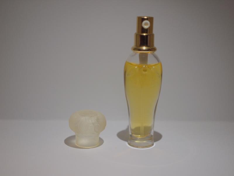 NINA RICCI/L’Air de Temps香水瓶、ミニチュア香水ボトル、ミニガラスボトル、サンプルガラス瓶　LCM 4608（5）