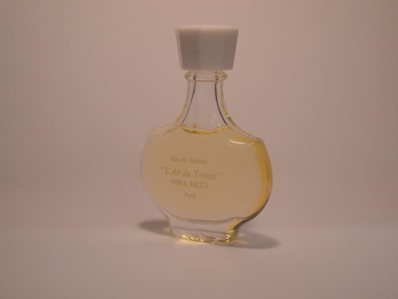 NINA RICCI/L’Air de Temps香水瓶、ミニチュア香水ボトル、ミニガラスボトル、サンプルガラス瓶 LCM 4619(4)