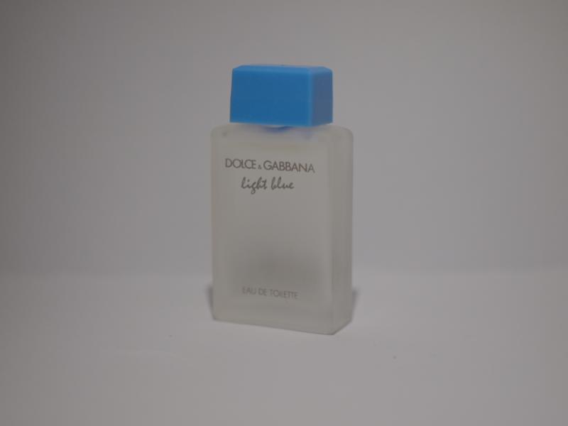 DOLCE & GABBANA/Light Blue香水瓶、ミニチュア香水ボトル、ミニガラスボトル、サンプルガラス瓶　LCM 4641（2）