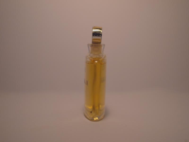 Giorgio Armani/Giò香水瓶、ミニチュア香水ボトル、ミニガラスボトル、香水ガラス瓶　LCM 4660（3）