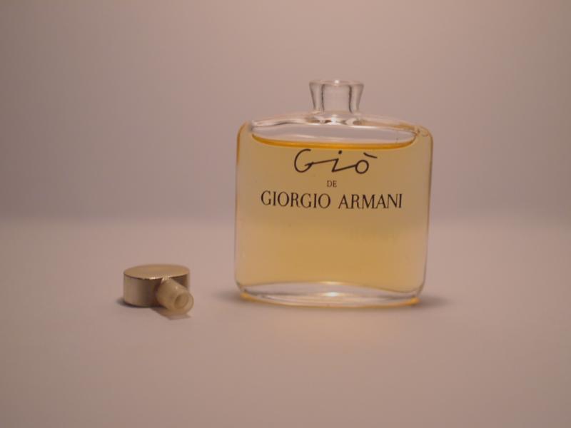 Giorgio Armani/Giò香水瓶、ミニチュア香水ボトル、ミニガラスボトル、香水ガラス瓶　LCM 4661（6）