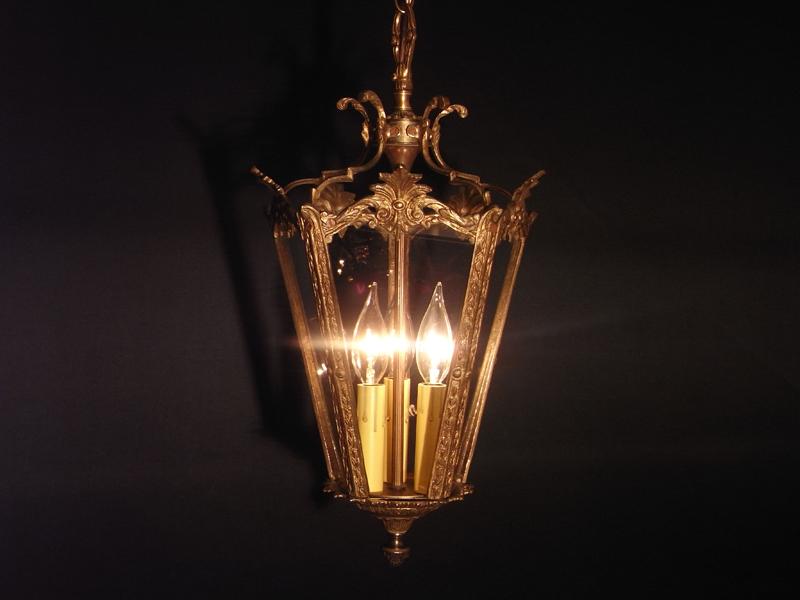 スペイン製小型真鍮ペンダントライト、ガラスランタンペンダント照明、玄関照明　LCH 1032（1）