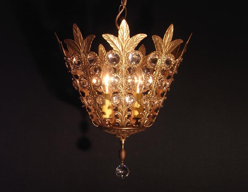 スペイン製真鍮シャンデリア（クリスタルガラスビーズシャンデリア）インテリア照明、リーフシャンデリア、葉っぱシャンデリア　LCH 1053（1）