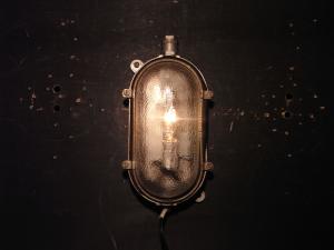 German capsule wall lamp 1灯