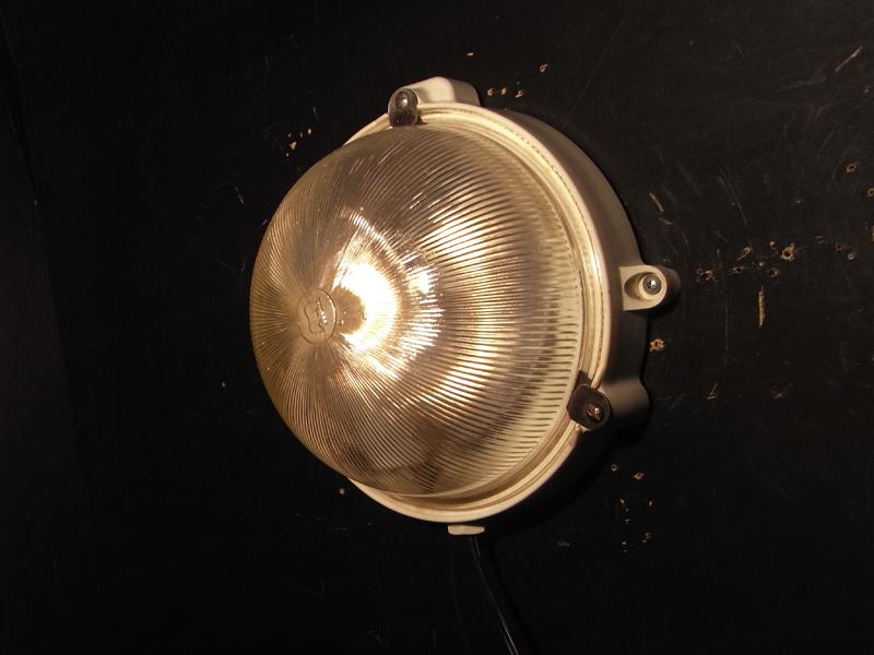 ウォールブラケット、壁ブラケット照明、ウォールランプ、ライト、レトロ照明、フランス製カプセルランプ、白カプセルランプ　LCB 0430（3）