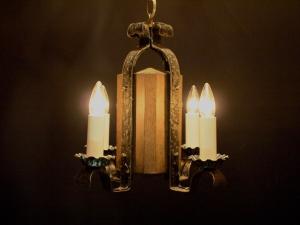 black iron & wood chandelier 4灯