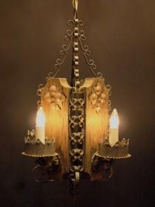 wood & black iron scroll chandelier 4灯