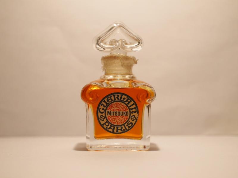GUERLAIN/MITSOUKO香水瓶、ミニチュア香水ボトル、ミニガラスボトル、サンプルガラス瓶　BCM 0082（1）