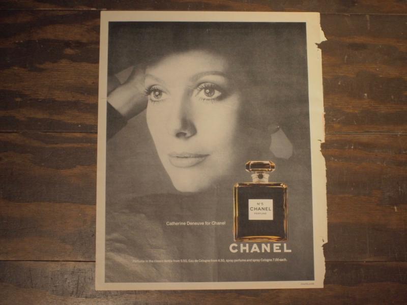 French glass perfume bottle ad