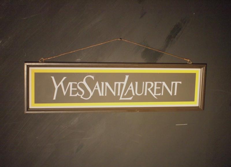 YVES SAINT LAURENT pop wall ornament