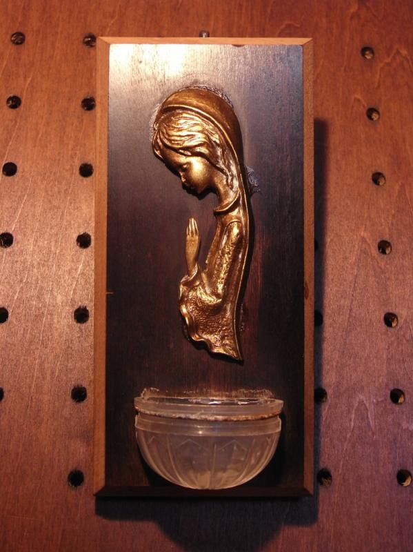 Italian maria holy water font