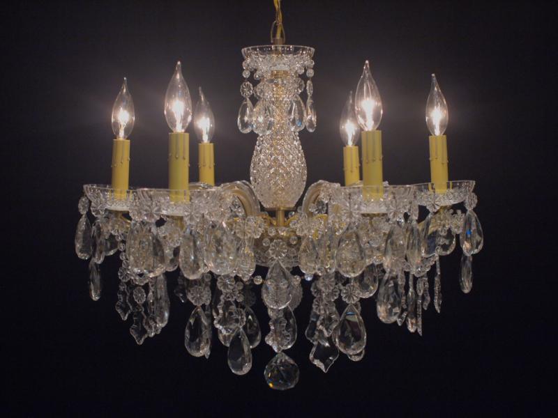 Czechoslovak glass Maria Theresa chandelier 6灯