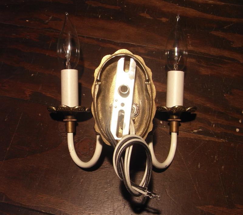 フランス製真鍮ブラケット、壁ブラケット照明、ホワイトウォールランプ、ライト　LCB 0491（6）