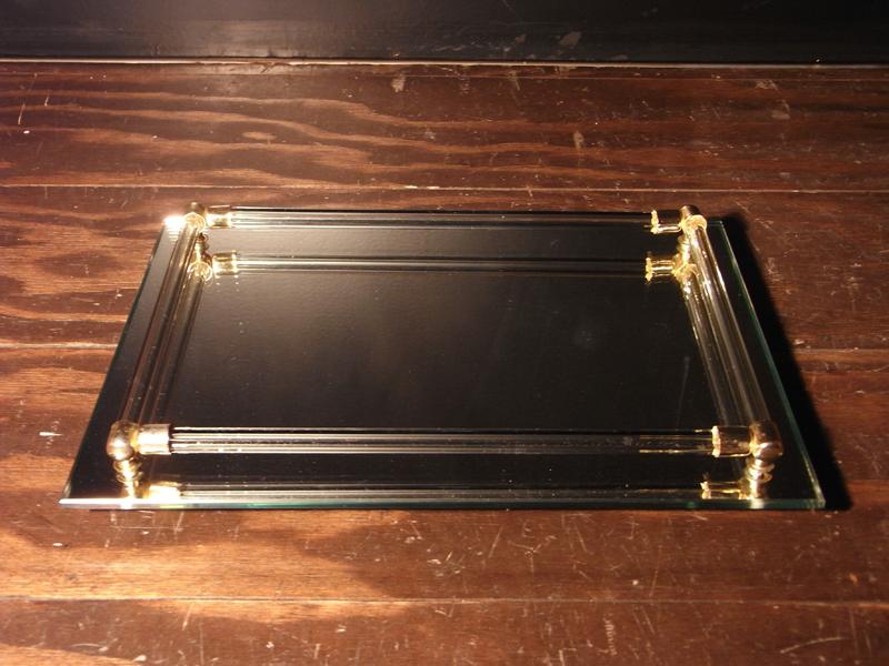 Italian glass display mirror tray