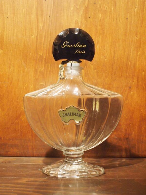GUERLAIN / SHALIMAR glass perfume bottle 