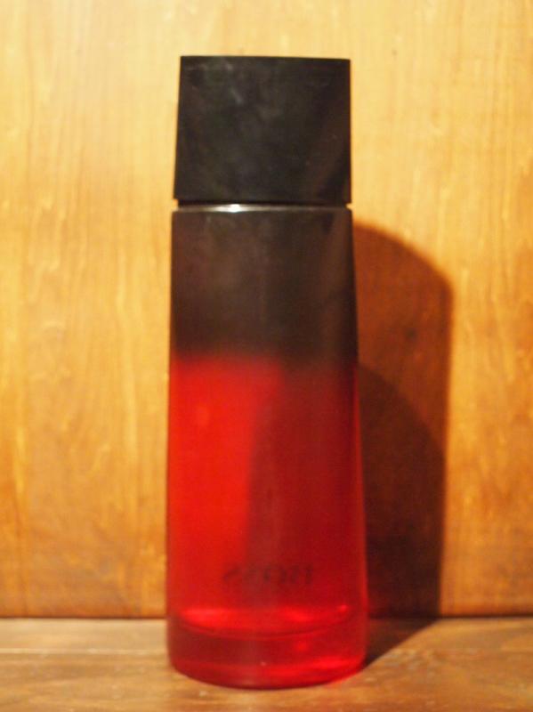 Hugo Boss香水瓶、香水ボトル、ガラスボトル、サンプルガラス瓶、ファクティス、ダミー瓶　LCC 1069（3）