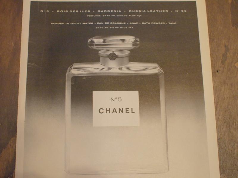 CHANEL PERFUM ADVERTISEMENT、ヴィンテージシャネル香水広告　LCC 1129（2）