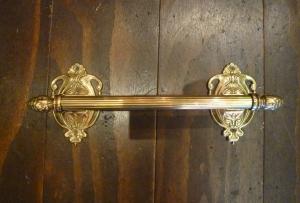 Brass towel hanger gold